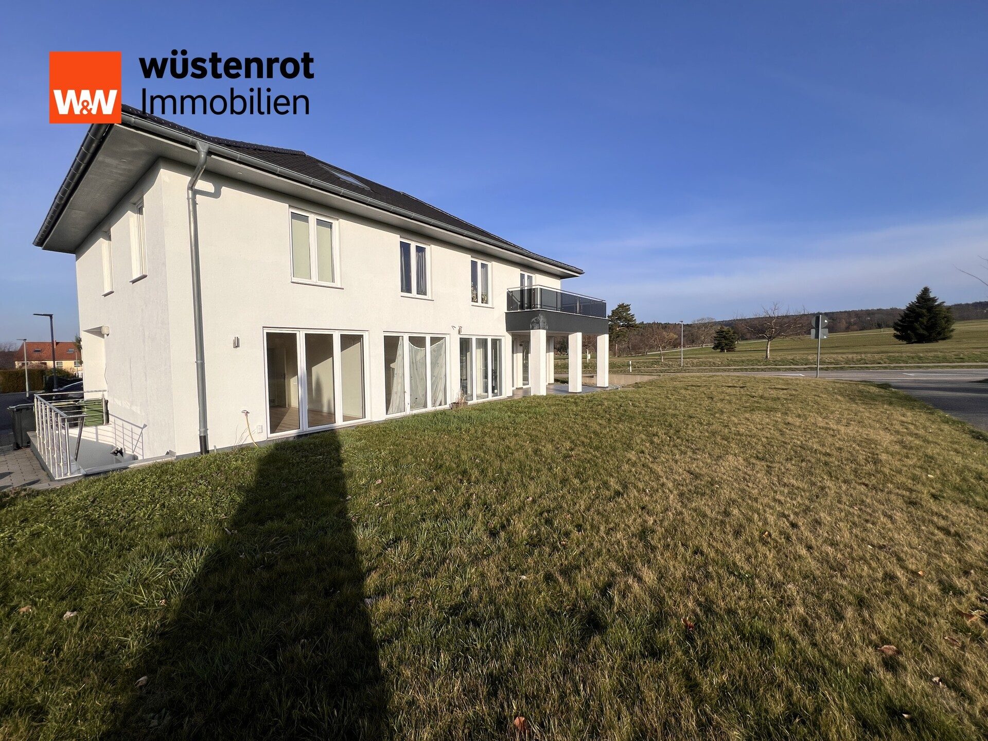 Immobilienangebot - Straubenhardt - Alle - Neuwertiges Zweifamilienhaus mit  Potenzial für MEHR in idyllischer Lage
