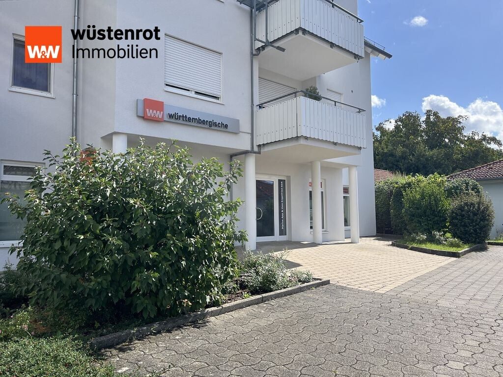 Immobilienangebot - Michelbach an der Bilz - Alle - Freundliche Büro-/Geschäftsräume im Erdgeschoss in zentraler Lage