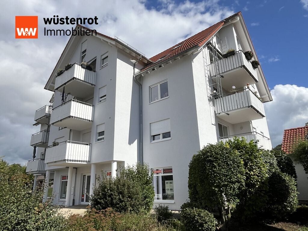 Immobilienangebot - Michelbach an der Bilz - Alle - Freundliche Büro-/Geschäftsräume im Erdgeschoss in zentraler Lage