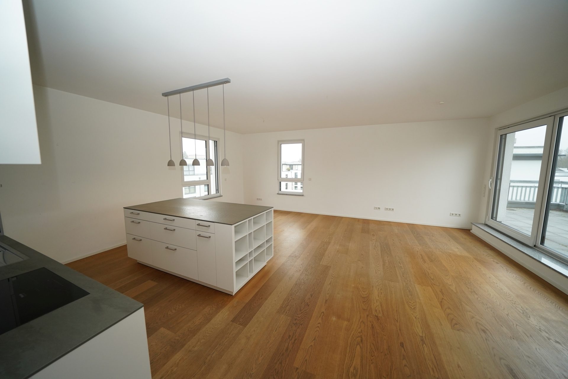 Immobilienangebot - Bonn - Alle - VERMIETET: Hier lässt sich's leben! - Traumhafte 4-Zimmer-Wohnung mit 2 Bädern und einer sonnigen Dachterrasse
