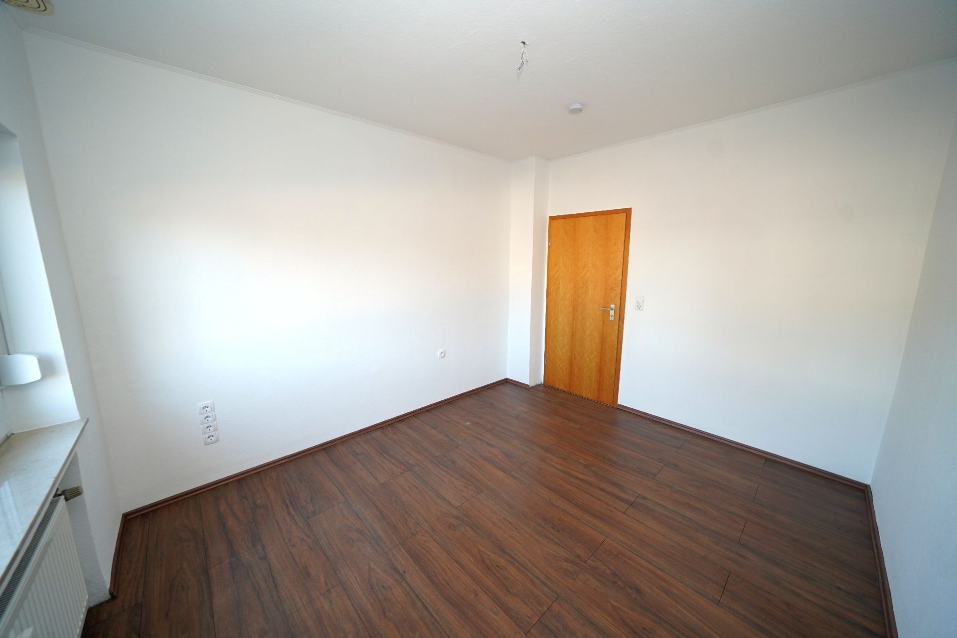 Immobilienangebot - Hürth - Alle - VERMIETET! Hier lässt es sich leben! Charmante Wohnung mit drei Zimmern und Balkon in Hürth-Gleuel