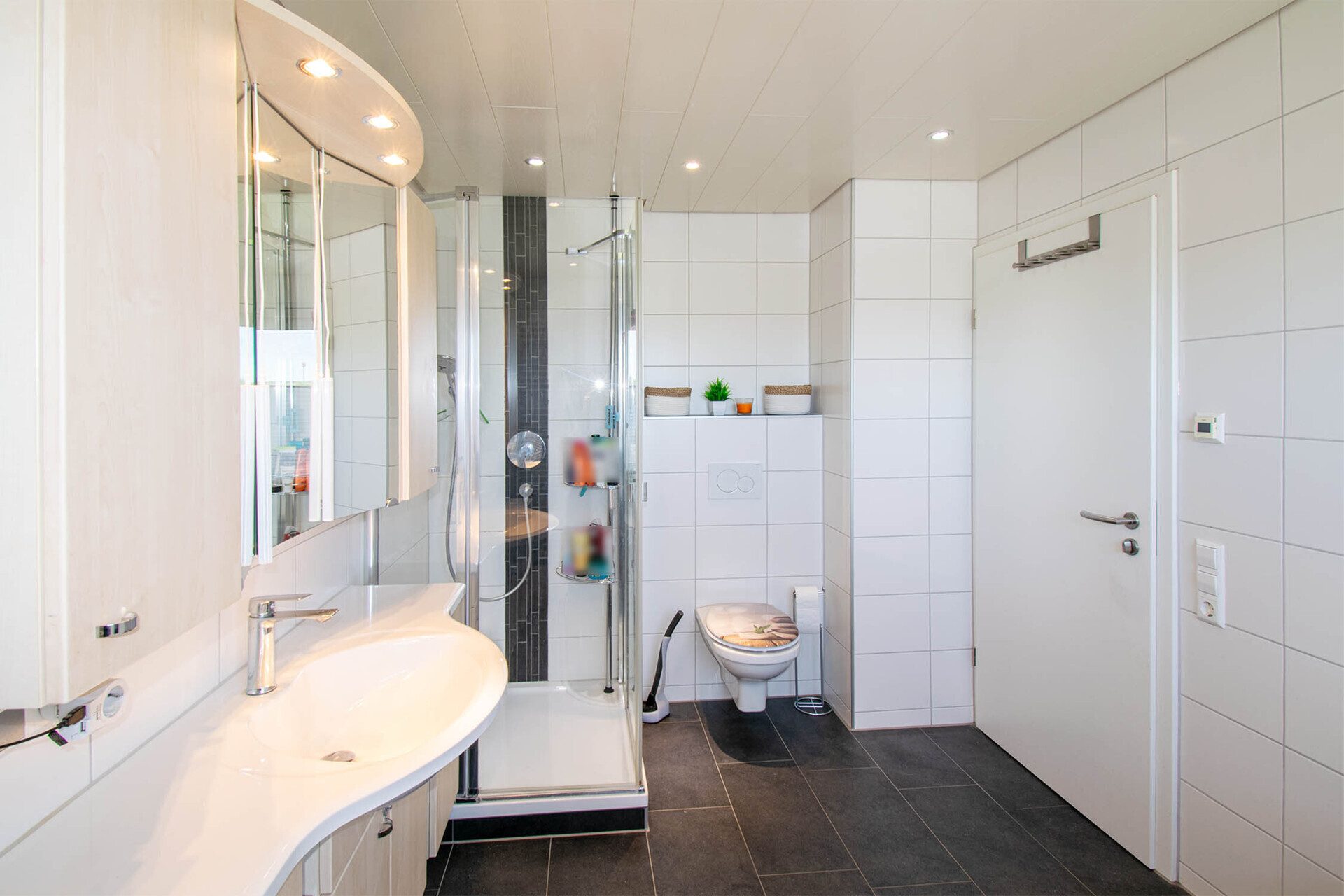 Immobilienangebot - Steinheim - Alle - Seltene Gelegenheit - Charmantes Einfamilienhaus mit riesigem Grundstück