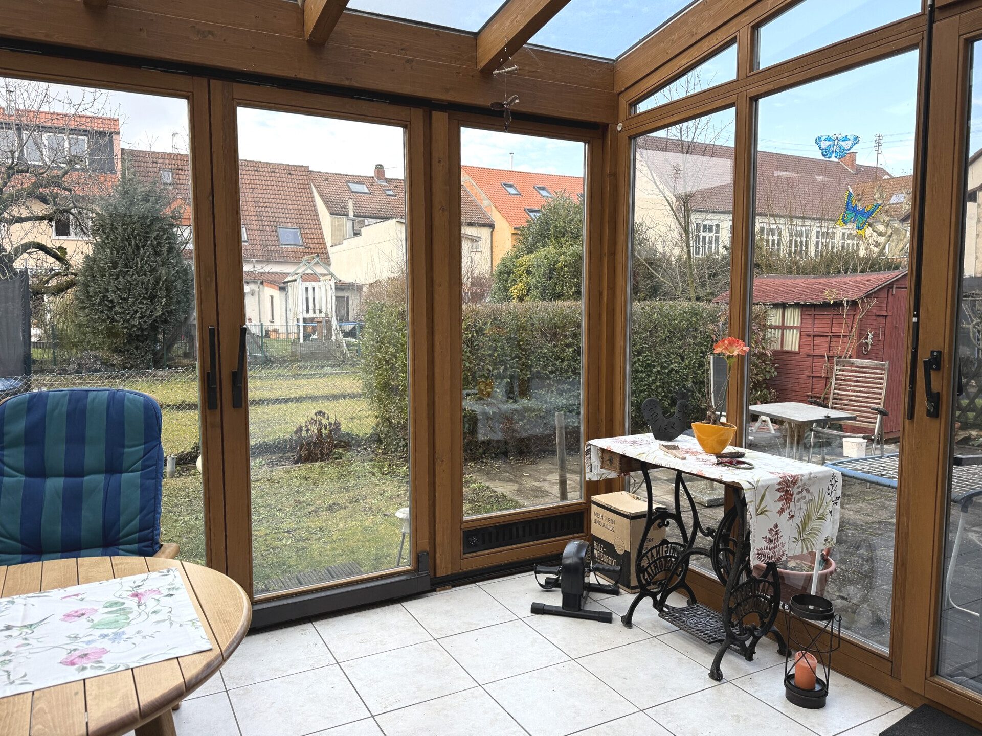Immobilienangebot - Edingen-Neckarhausen - Alle - REH mit Erweiterungspotenzial in bester Lage von Edingen
