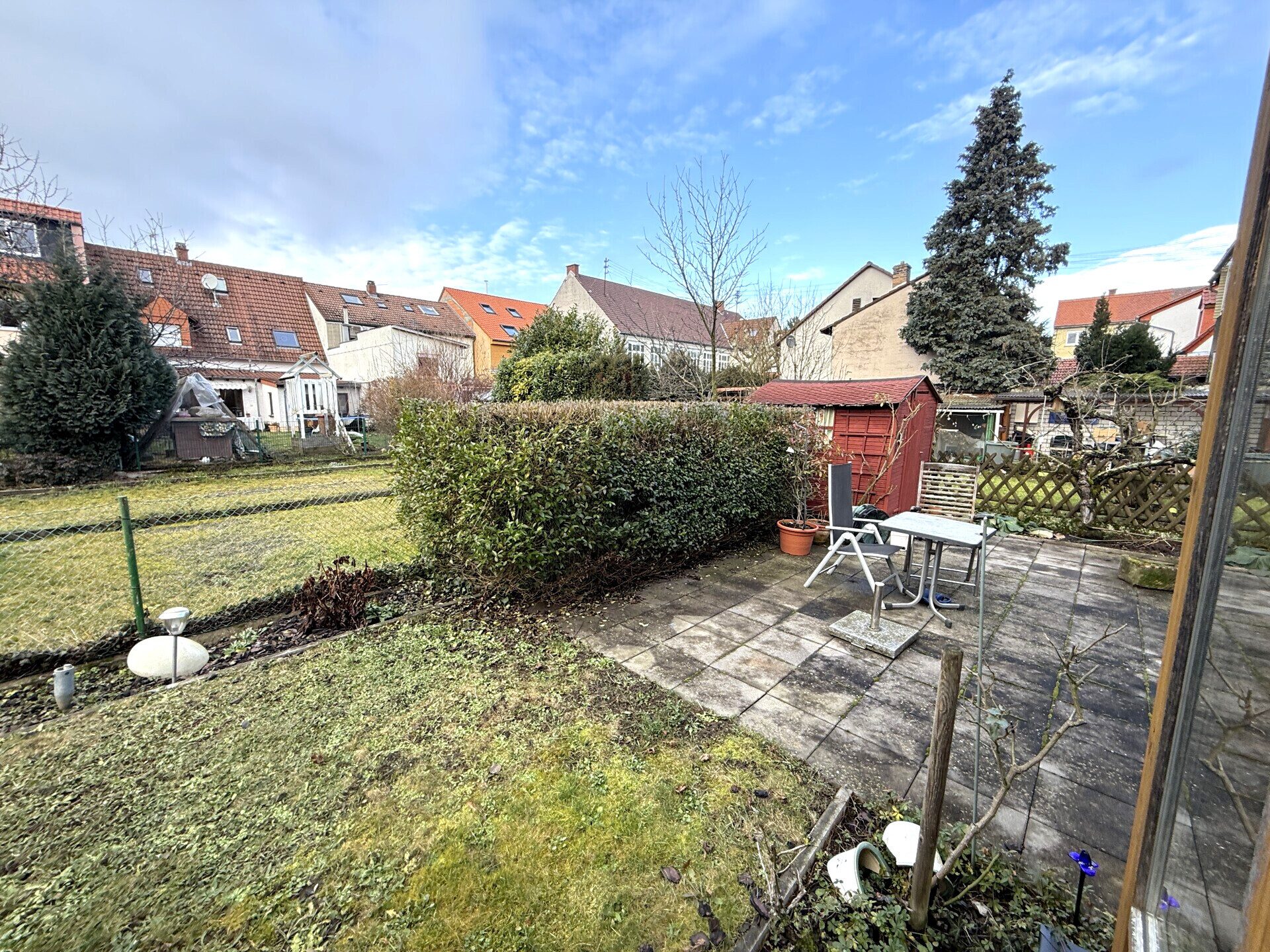 Immobilienangebot - Edingen-Neckarhausen - Alle - REH mit Erweiterungspotenzial in bester Lage von Edingen