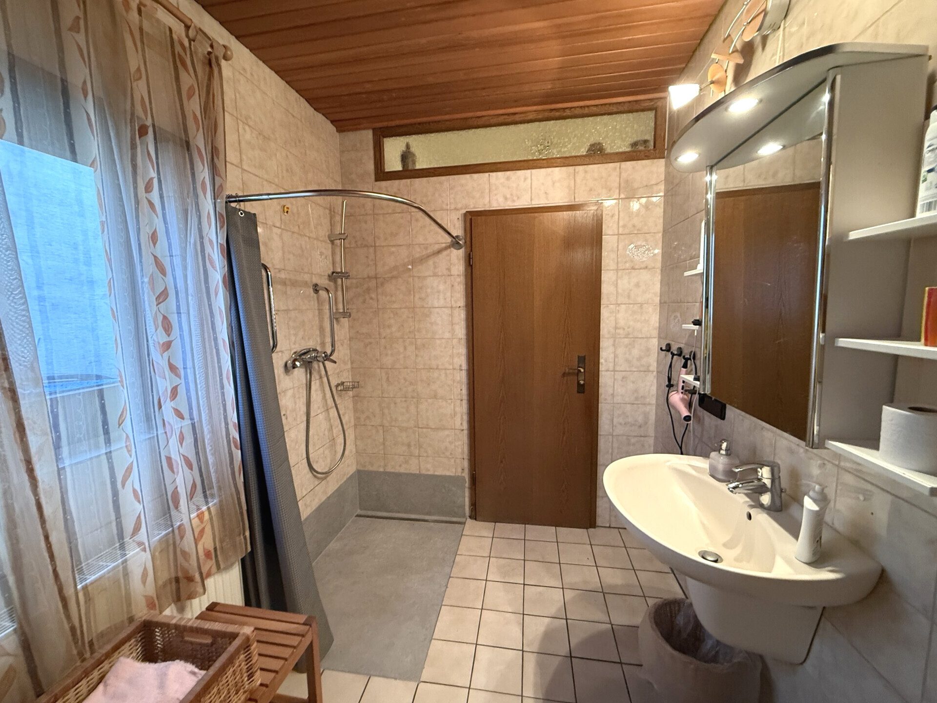 Immobilienangebot - Edingen-Neckarhausen - Alle - REH mit Erweiterungspotenzial in bester Lage von Edingen