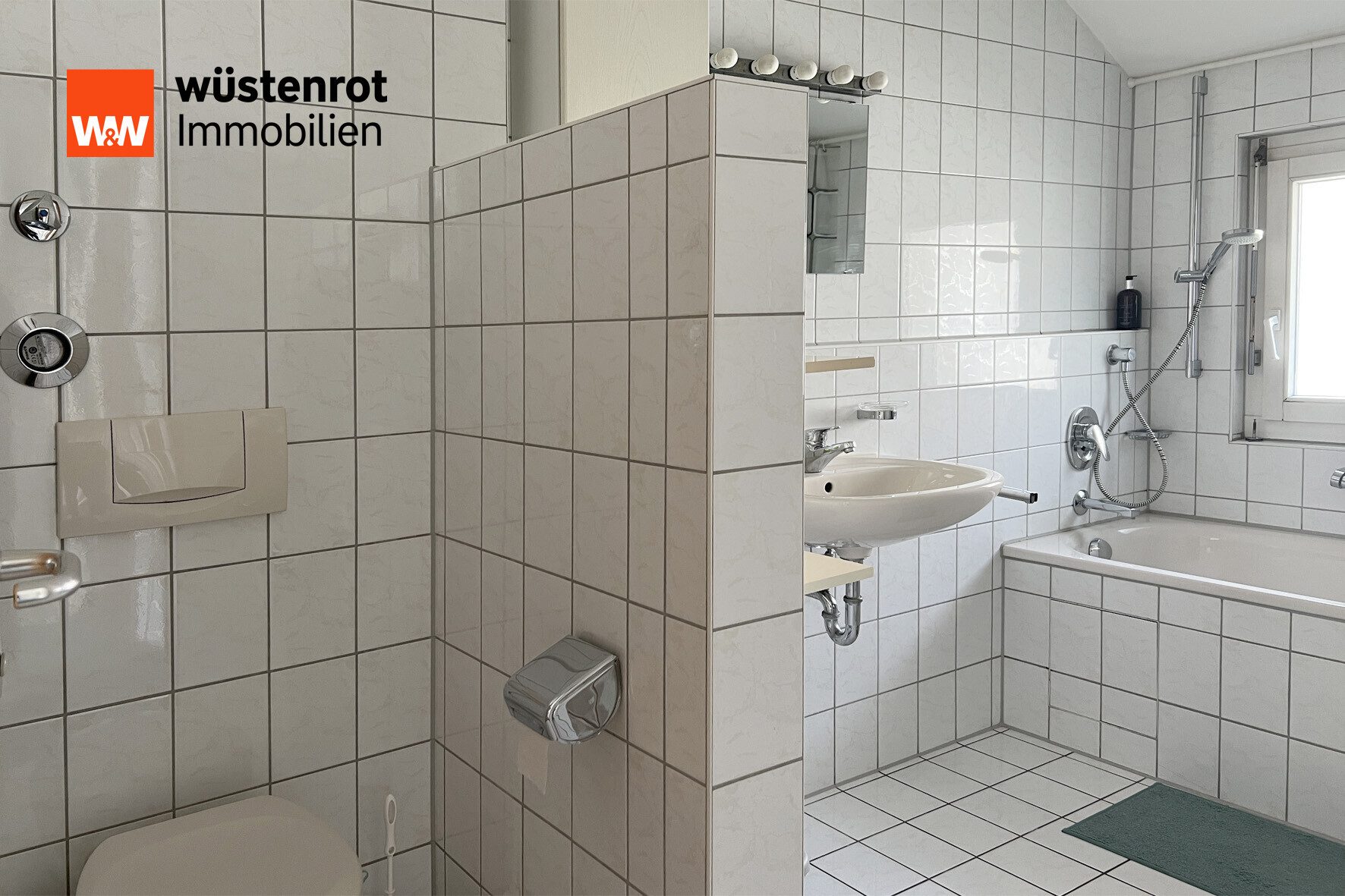 Immobilienangebot - Ludwigsburg - Alle - Charmante Dachwohnung mit Südterrasse im Herzen der Barockstadt