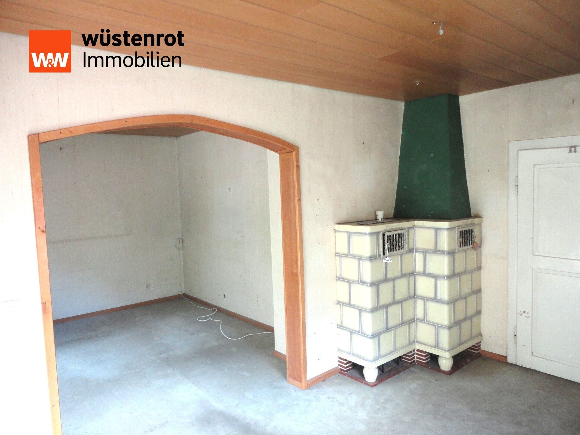 Immobilienangebot - Müllheim - Alle - Raumwunder im Dörnröschenschlaf: Doppelhaushälfte mit Gewerbeeinheit