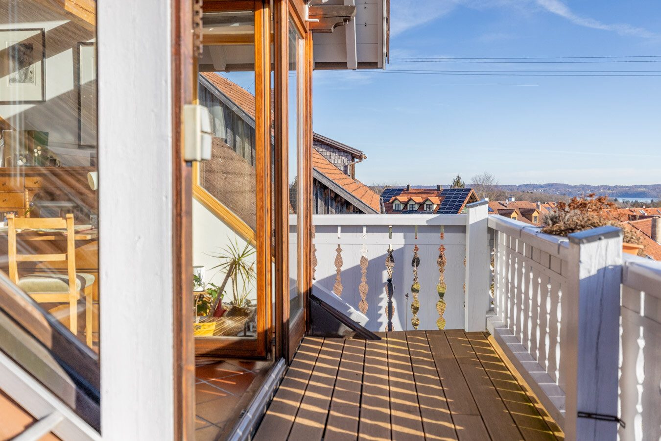 Immobilienangebot - Schondorf am Ammersee - Alle - Wohnen über dem See – Charmante Maisonettewohnung mit Alpenpanorama