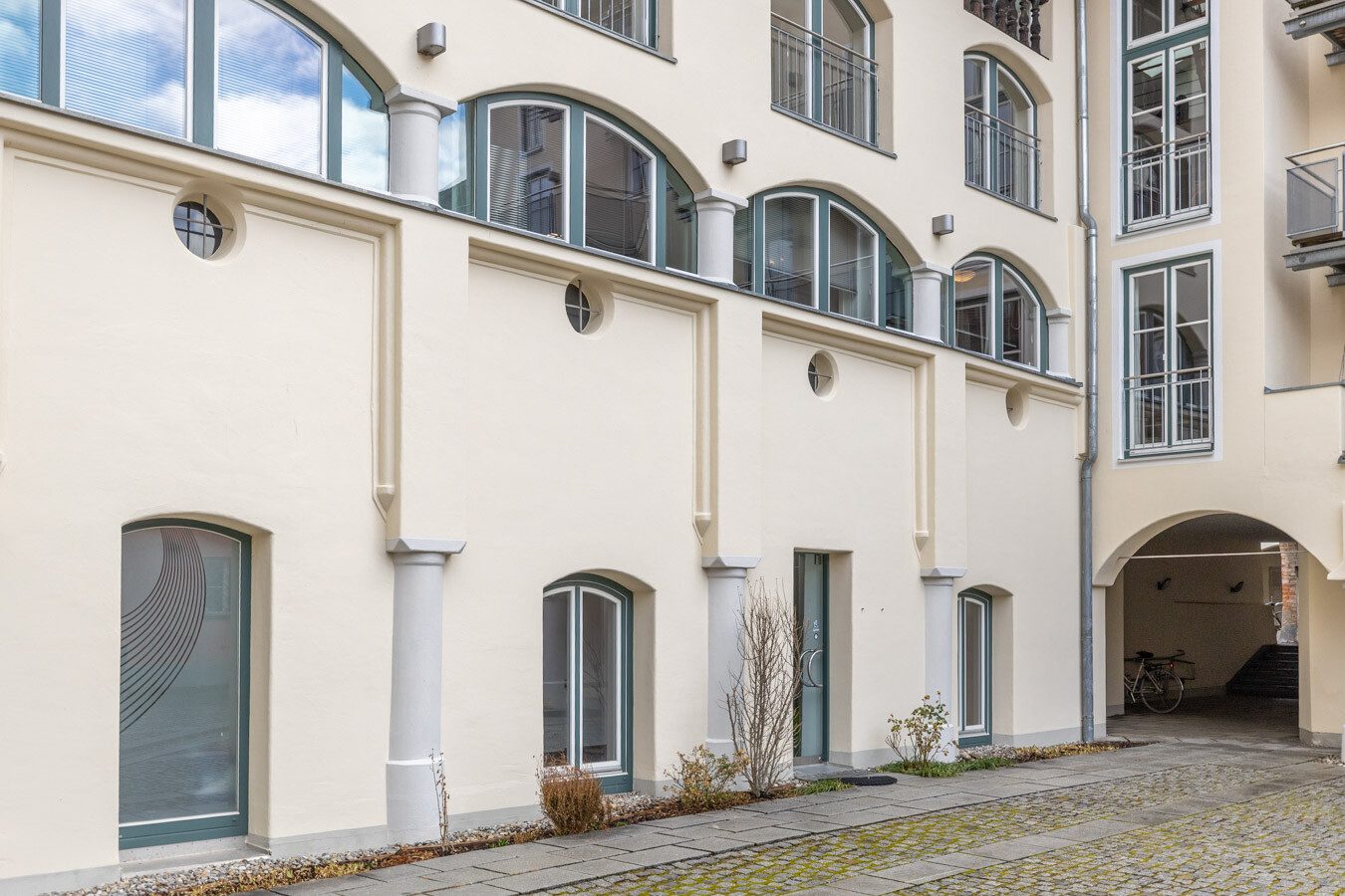 Immobilienangebot - Landsberg am Lech - Alle - Historisches Ambiente trifft flexible Nutzung – 105 m² im Färberhof Landsberg