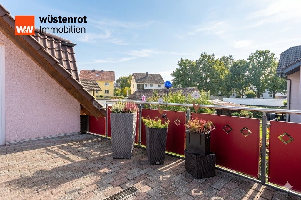 Immobilienangebot - Neuhof - Alle - Blühende Aussichten für Ihr neues Zuhause: Großzügiges Wohnen mit Bonus-Apartment in Neuhof!