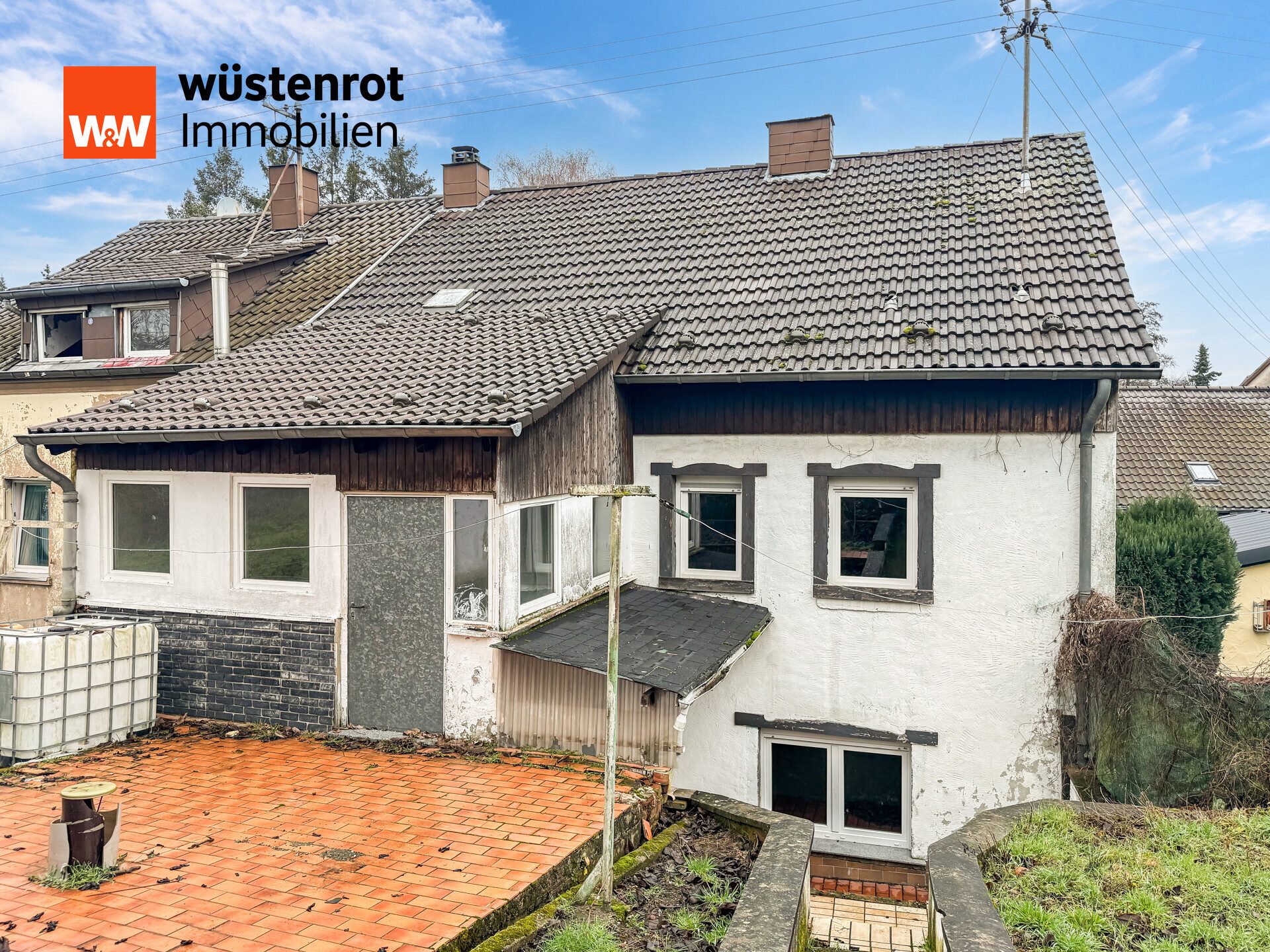 Immobilienangebot - Schmelz / Hüttersdorf - Alle - Handwerkerhaus mit Potenzial: Reihenendhaus mit Garten und Garage in Schmelz-Hüttersdorf