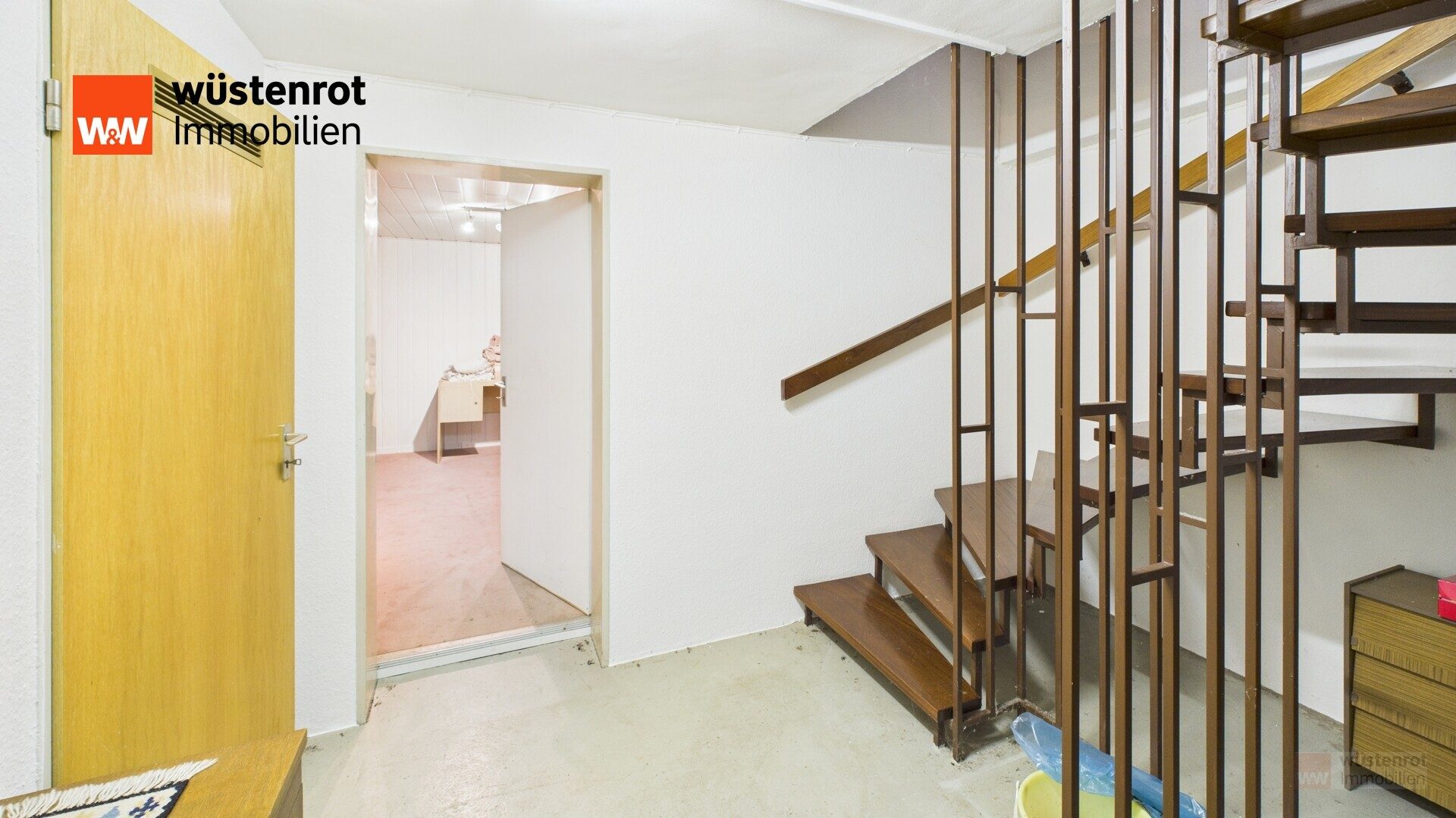Immobilienangebot - Langenhagen - Alle - Sofort bezugsfrei: Gepflegtes Haus in zentraler Lage mit Garage