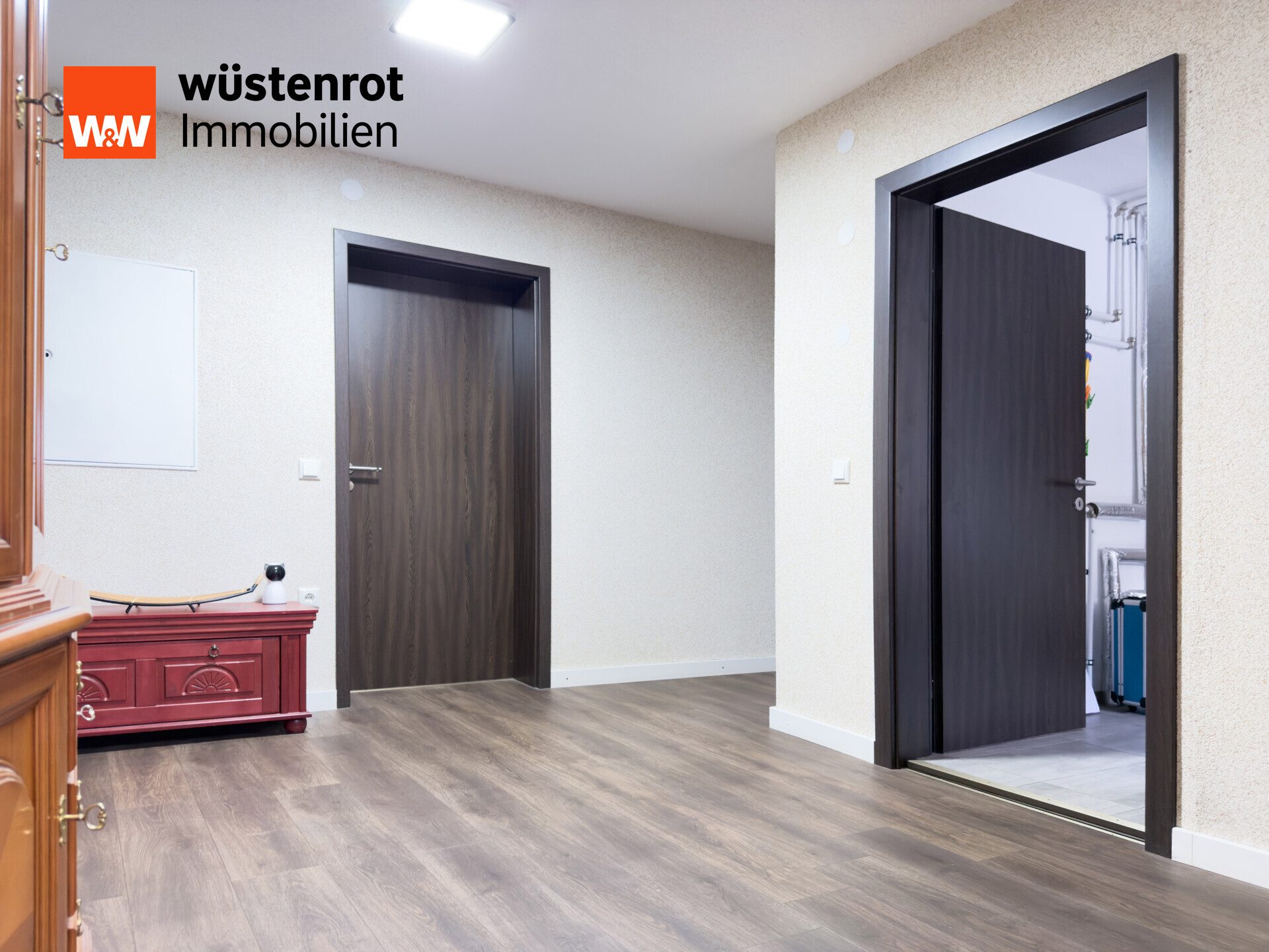 Immobilienangebot - Vilshofen - Alle - Freistehendes Einfamilienhaus mit Weitblick im Bieterverfahren – großes Grundstück, PV & Scheune