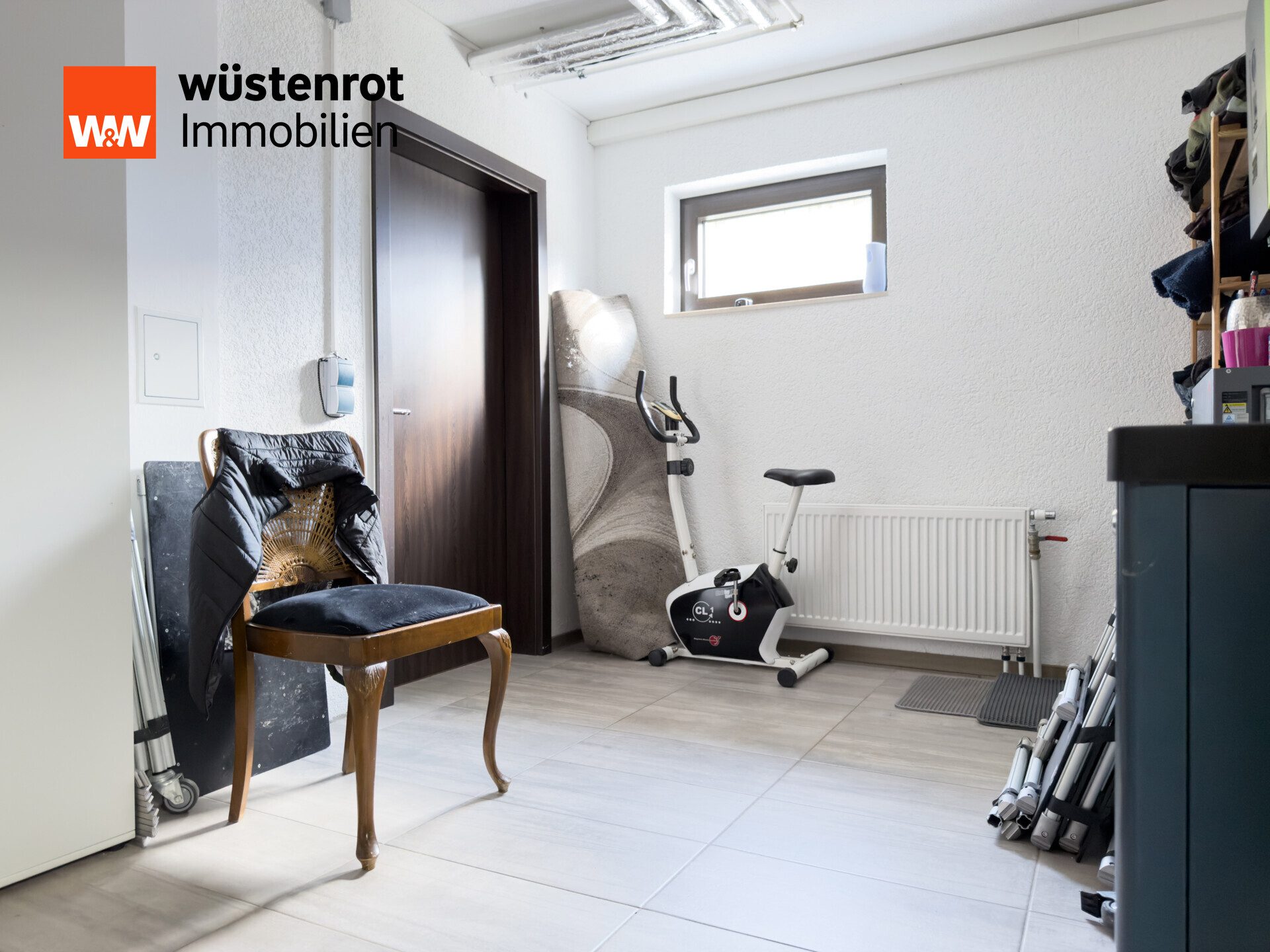 Immobilienangebot - Vilshofen - Alle - Freistehendes Einfamilienhaus mit Weitblick im Bieterverfahren – großes Grundstück, PV & Scheune