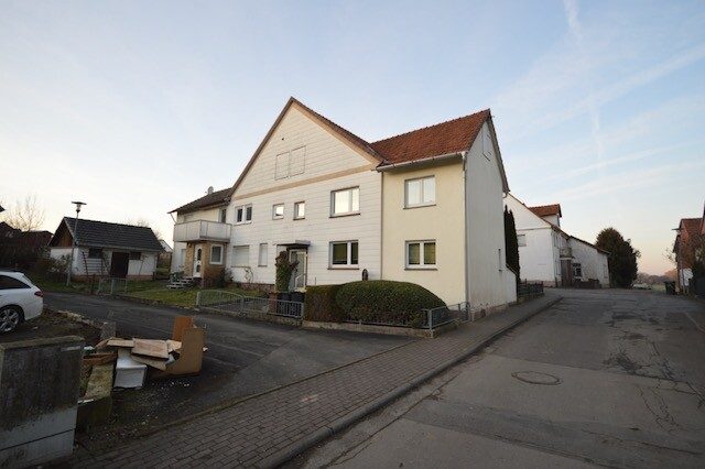 Immobilienangebot - Hofgeismar / Hümme - Alle - Stadthaus in Hümme zum Niedrigpreis!