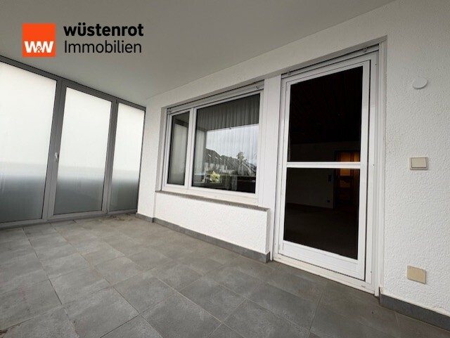 Immobilienangebot - Friolzheim - Alle - Sonnige und helle 3,5-Zimmer-Wohnung in Friolzheim mit Stellplatz und Garage