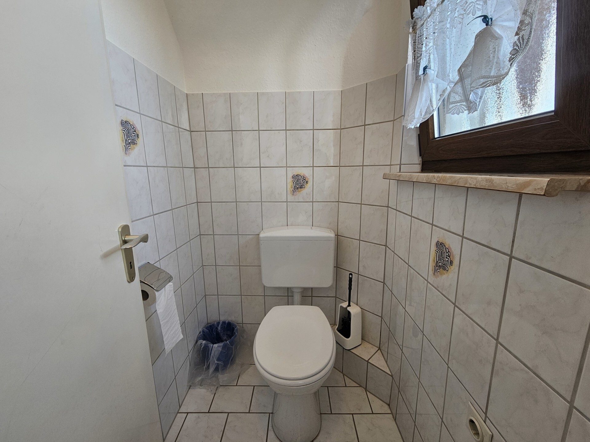 Immobilienangebot - Vöhringen - Alle - Ein Häusle zum Verlieben!
Solides Einfamilienhaus mit Potential in sonniger Lage von Vöhringen.