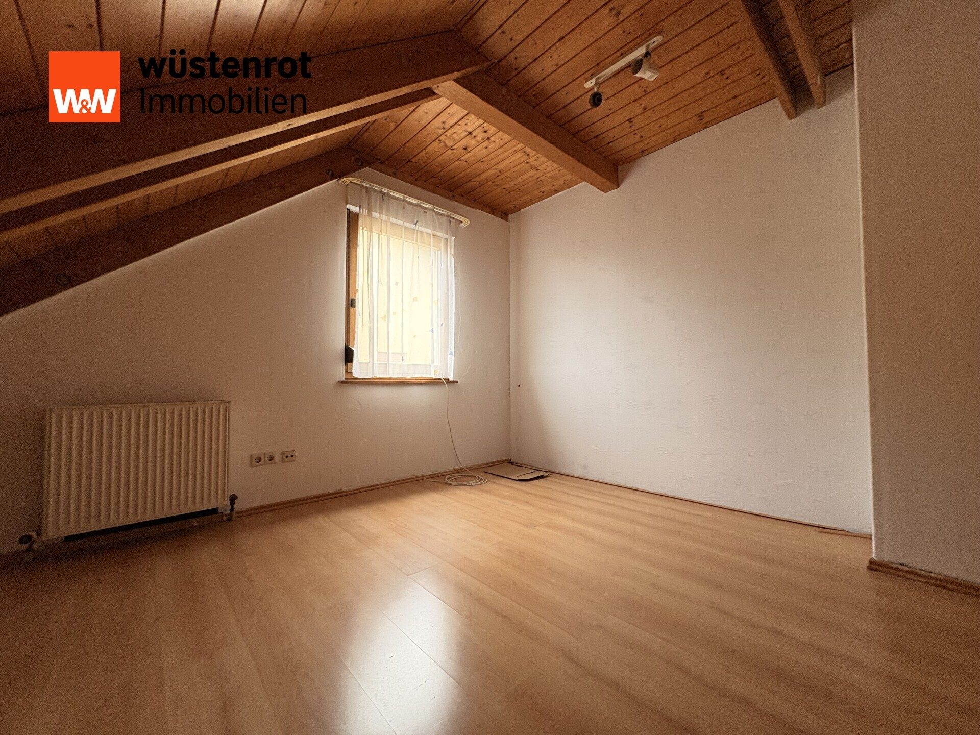Immobilienangebot - Bretten / Rinklingen - Alle - Platz für die Familie – Doppelhaushälfte in Bretten-Rinklingen