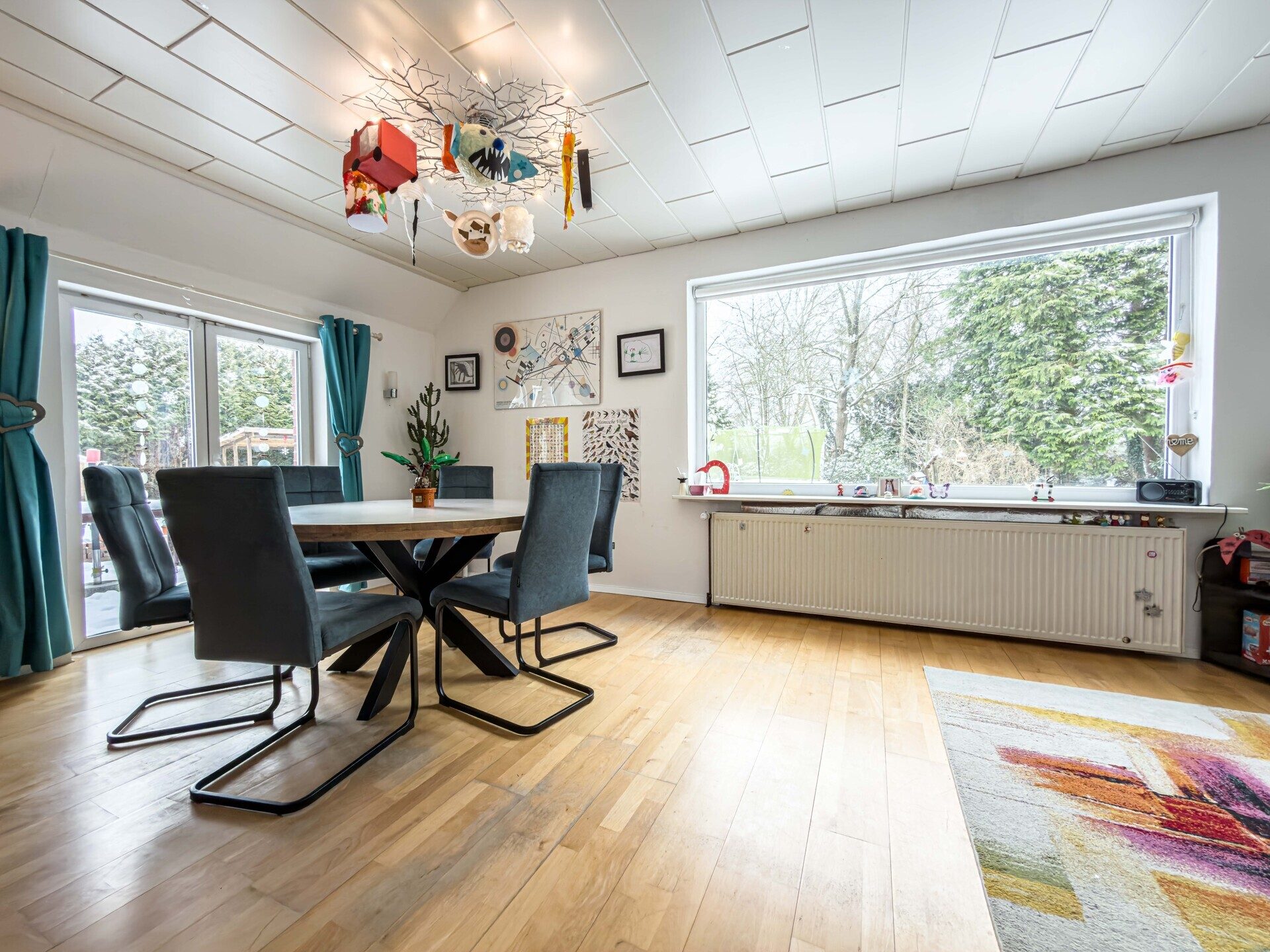Immobilienangebot - Stadland - Alle - Großzügiges Zuhause mit weitläufigem Garten und viel Raum für Ihre Ideen