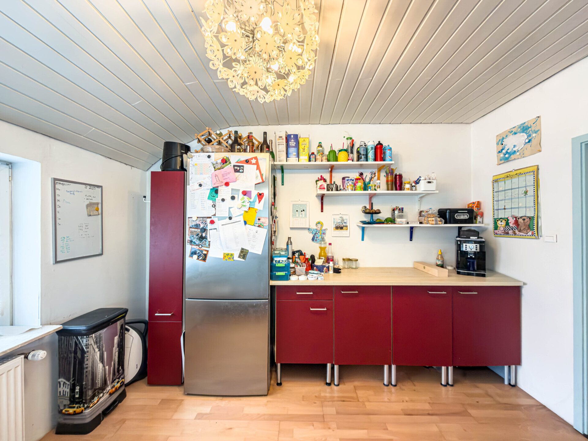 Immobilienangebot - Stadland - Alle - Großzügiges Zuhause mit weitläufigem Garten und viel Raum für Ihre Ideen