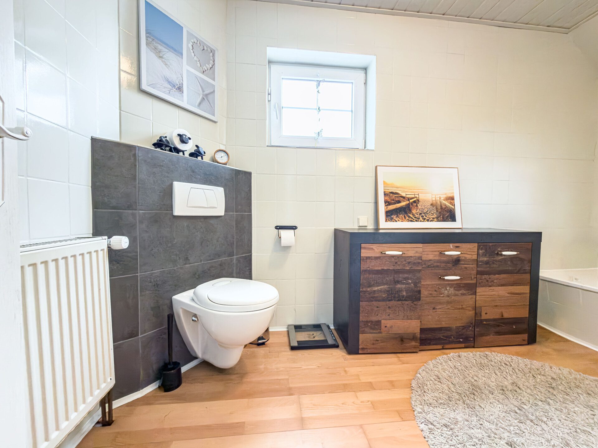 Immobilienangebot - Stadland - Alle - Großzügiges Zuhause mit weitläufigem Garten und viel Raum für Ihre Ideen