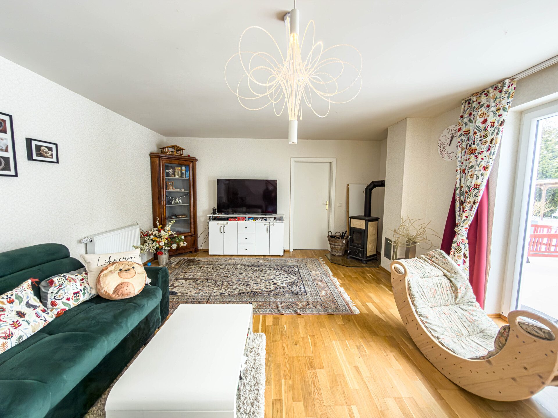 Immobilienangebot - Stadland - Alle - Großzügiges Zuhause mit weitläufigem Garten und viel Raum für Ihre Ideen