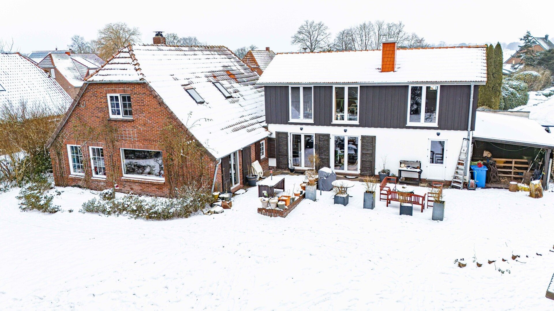 Immobilienangebot - Stadland - Alle - Großzügiges Zuhause mit weitläufigem Garten und viel Raum für Ihre Ideen