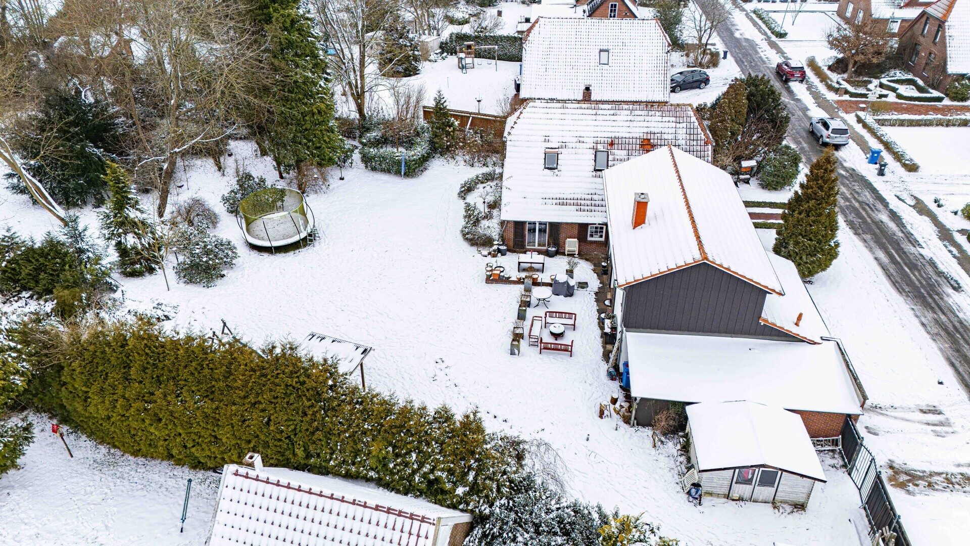 Immobilienangebot - Stadland - Alle - Großzügiges Zuhause mit weitläufigem Garten und viel Raum für Ihre Ideen