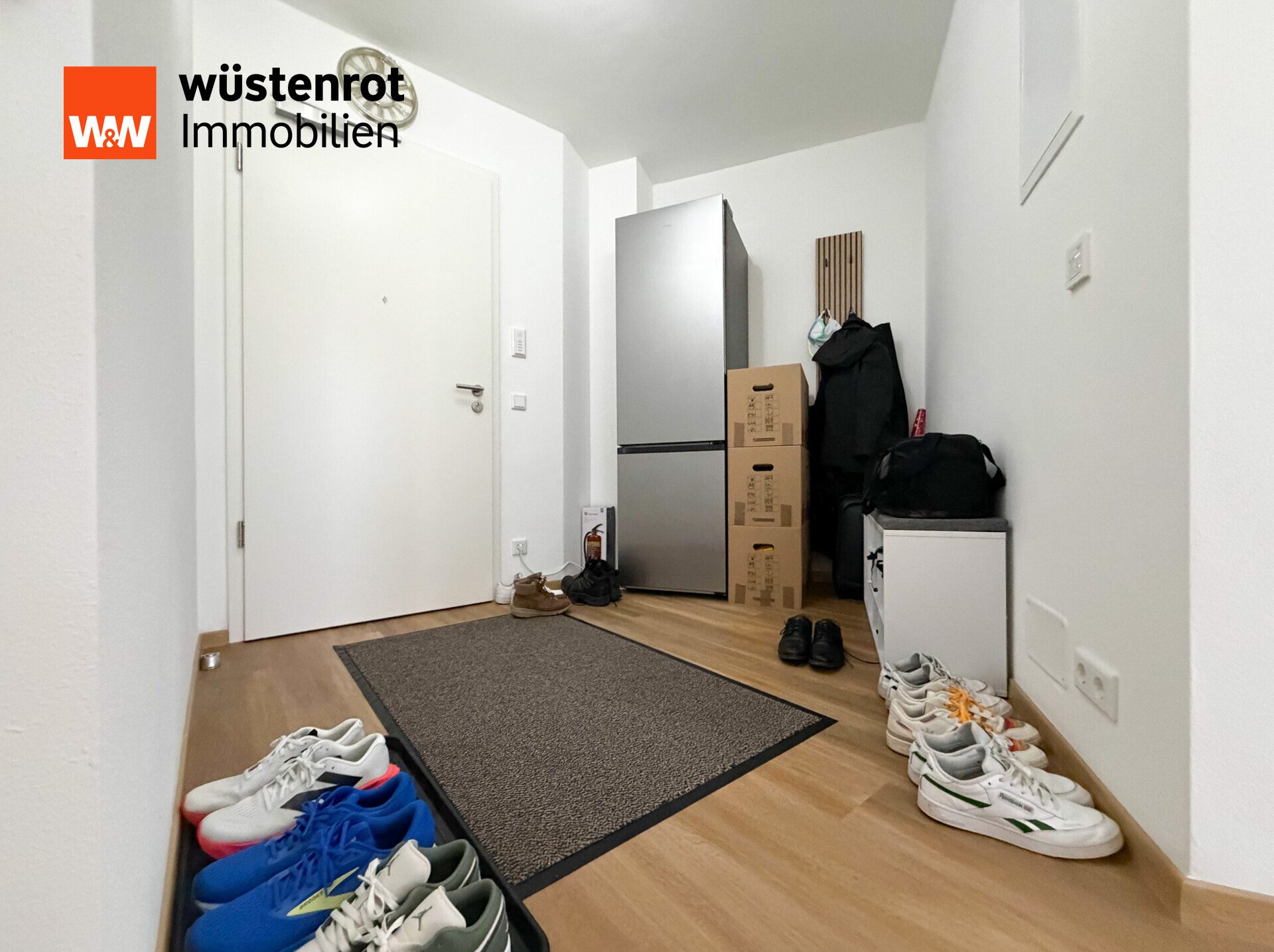 Immobilienangebot - Gaimersheim - Alle - Moderne 2-Zimmer-Wohnung – teilmöbliert mit großen Balkon und Stellplatz
