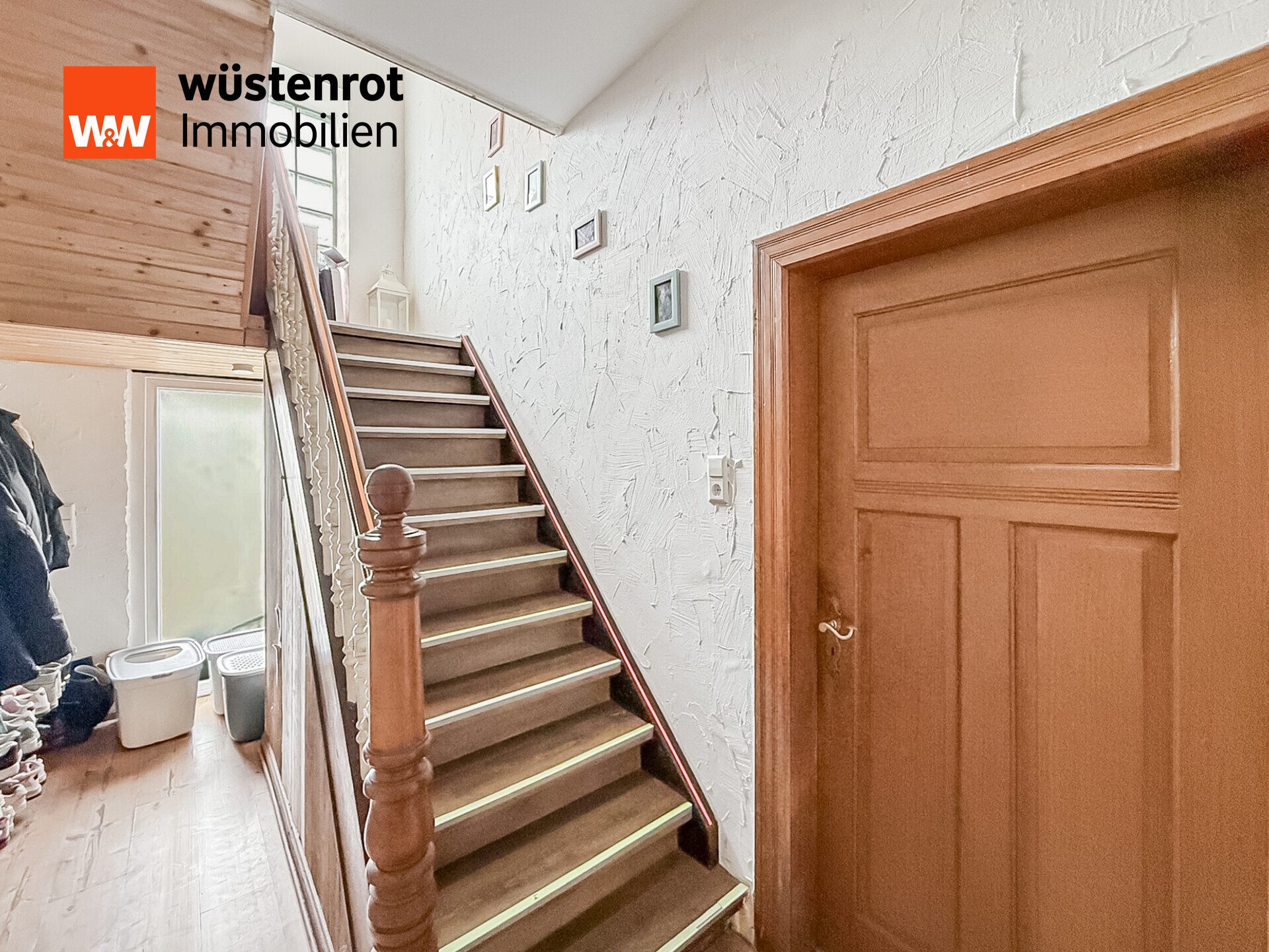 Immobilienangebot - Lebach / Thalexweiler - Alle - Saniertes Einfamilienhaus mit Einliegerwohnung