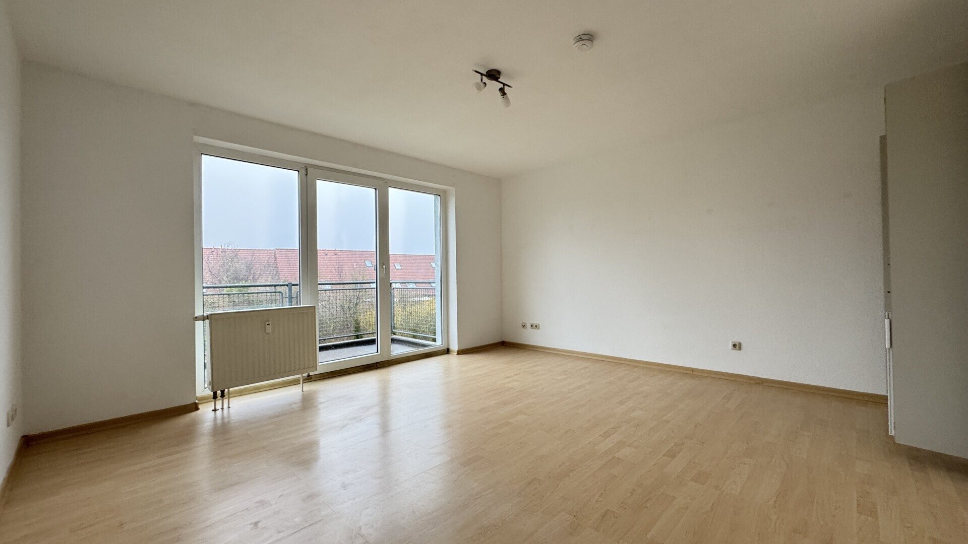 Immobilienangebot - Kramerhof / Parow - Alle - Kompakte Kapitalanlage nahe Strand & Hochschule – 1-Zimmer-Apartment mit Balkon und Stellplatz