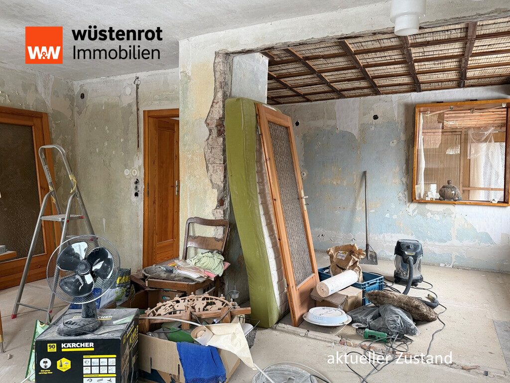 Immobilienangebot - Magdeburg / Hopfengarten - Alle - Handwerker-/ Sanierungsobjekt mit großem Grundstück im schönen Magdeburger Hopfengarten