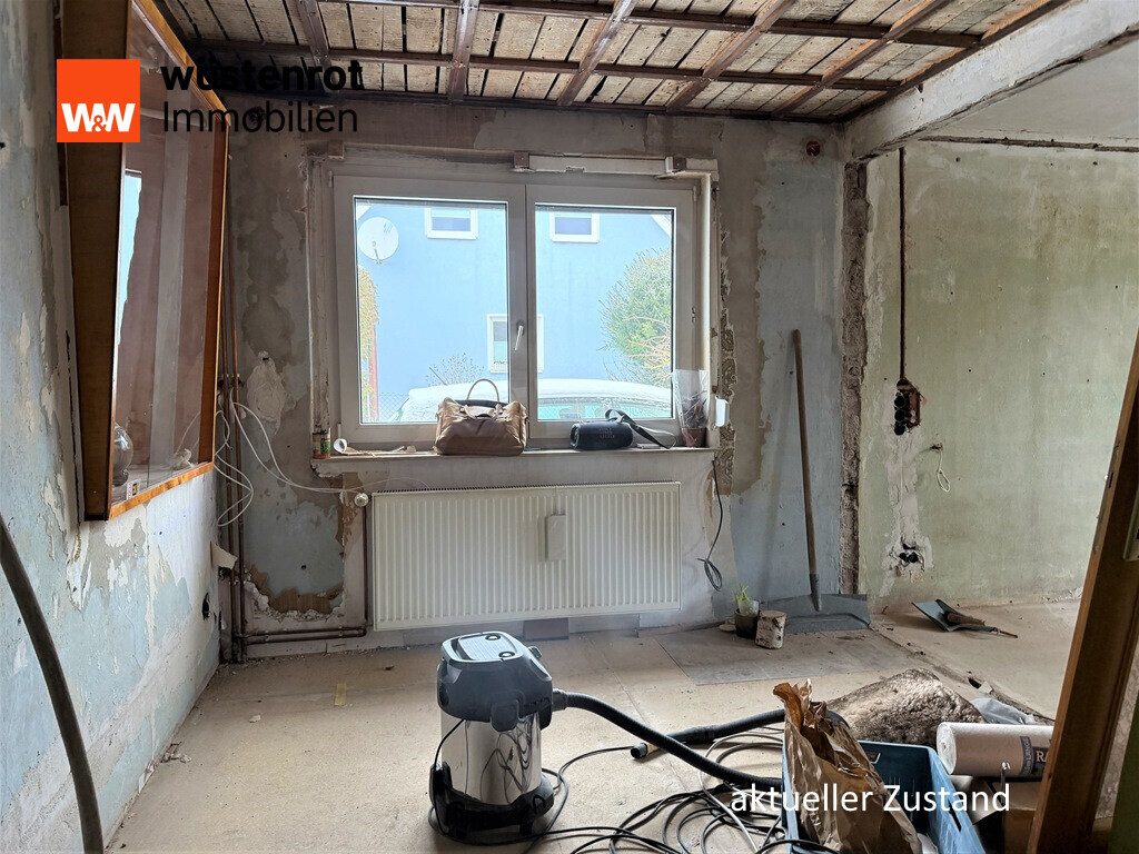 Immobilienangebot - Magdeburg / Hopfengarten - Alle - Handwerker-/ Sanierungsobjekt mit großem Grundstück im schönen Magdeburger Hopfengarten