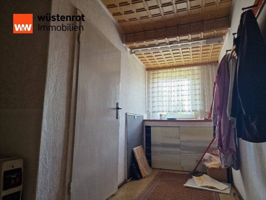 Immobilienangebot - Magdeburg / Hopfengarten - Alle - Handwerker-/ Sanierungsobjekt mit großem Grundstück im schönen Magdeburger Hopfengarten