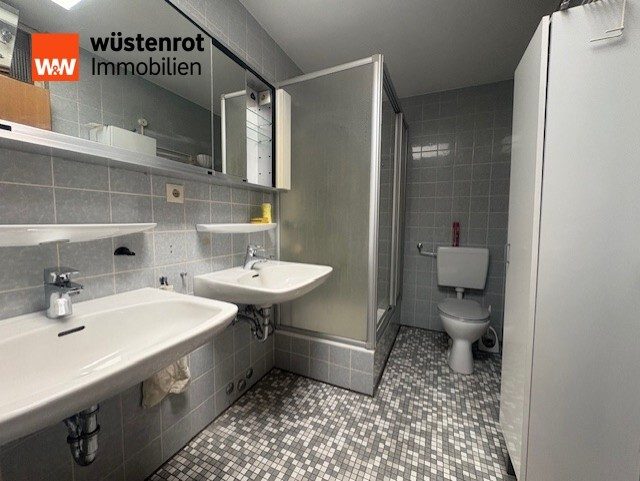 Immobilienangebot - Pforzheim-Sonnenhof - Alle - Wohnen auf einer Ebene mit viel Raum im UG, auf dem Sonnenhof