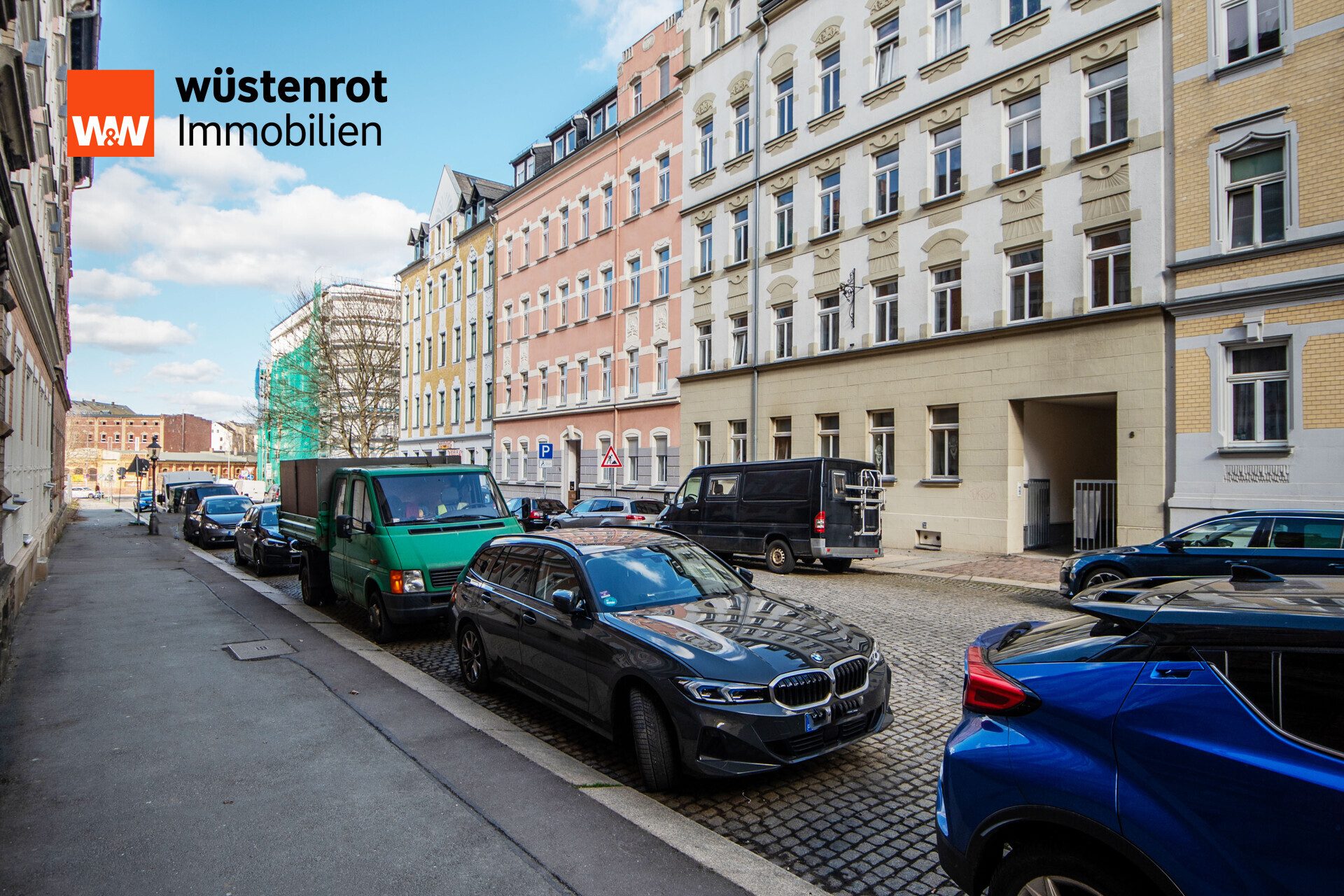 Immobilienangebot - Chemnitz - Alle - Sofort verfügbar: Charmante 2-Zimmer-Altbauwohnung mit Balkon im Gründerzeithaus