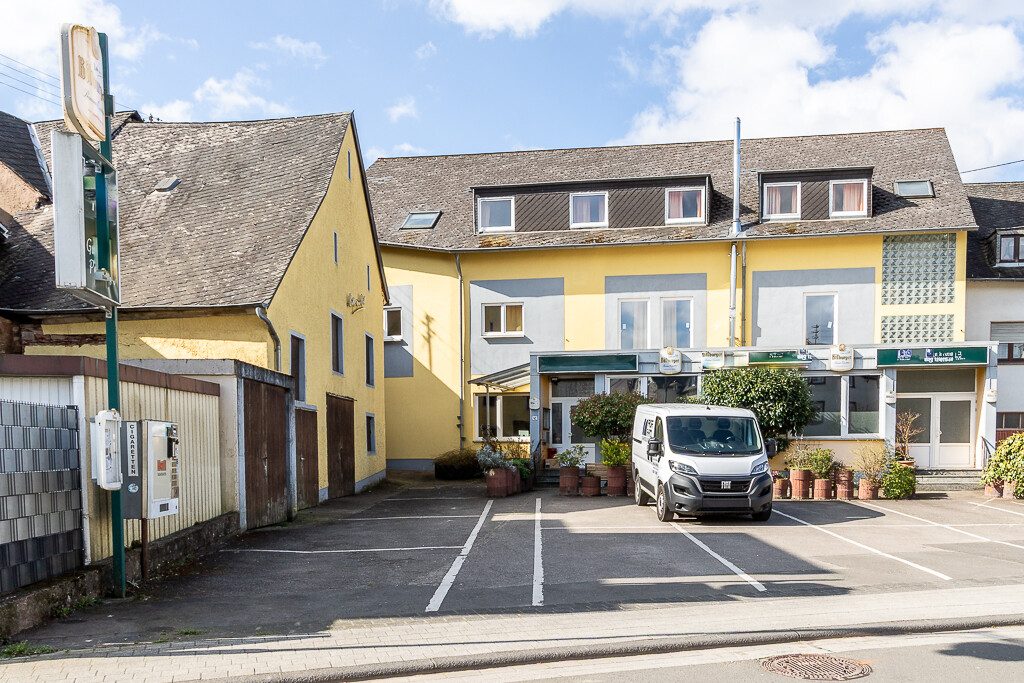 Immobilienangebot - Kenn - Alle - Attraktives Hotel-Restaurant – bei Trier für Bauunternehmer & Investoren mit Entwicklungspotenzial