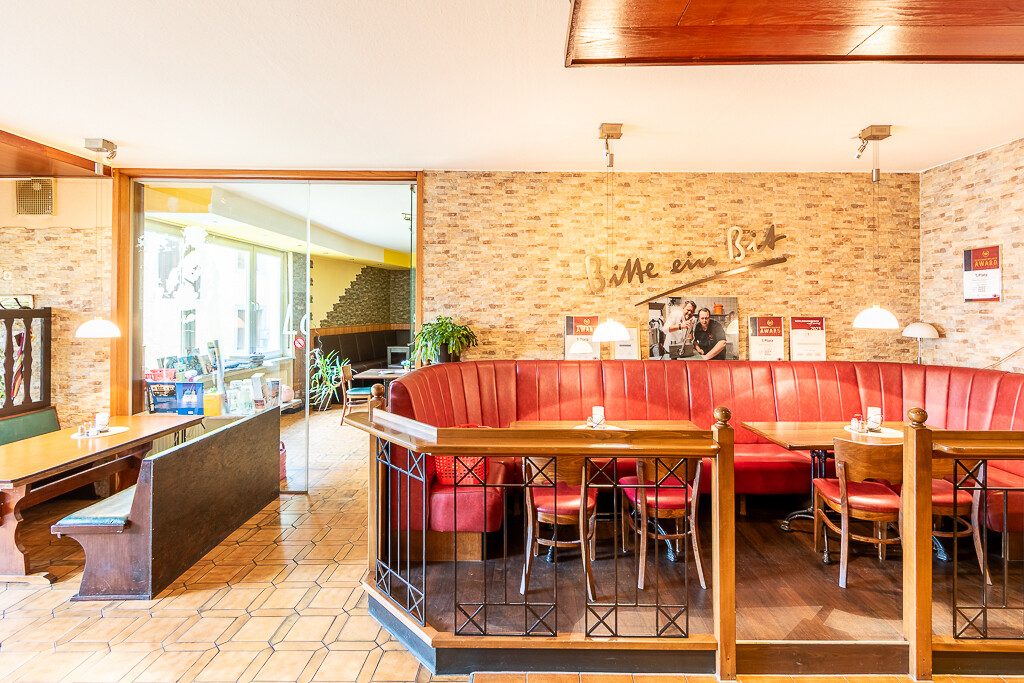 Immobilienangebot - Kenn - Alle - Attraktives Hotel-Restaurant – bei Trier für Bauunternehmer & Investoren mit Entwicklungspotenzial