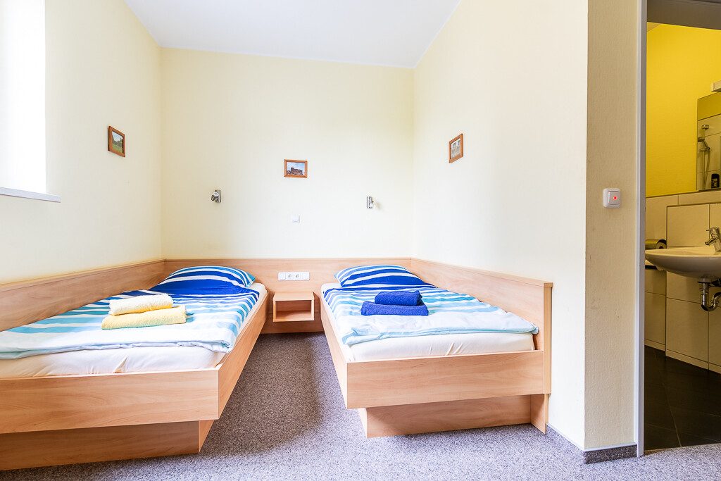 Immobilienangebot - Kenn - Alle - Attraktives Hotel-Restaurant – bei Trier für Bauunternehmer & Investoren mit Entwicklungspotenzial