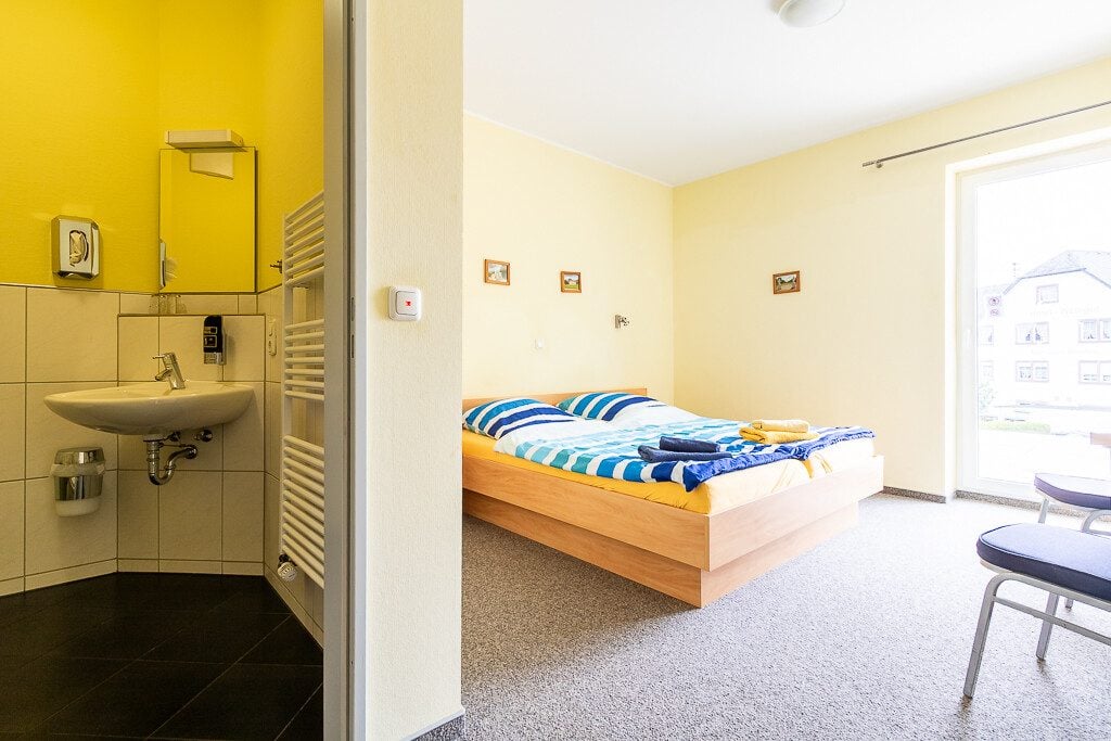 Immobilienangebot - Kenn - Alle - Attraktives Hotel-Restaurant – bei Trier für Bauunternehmer & Investoren mit Entwicklungspotenzial