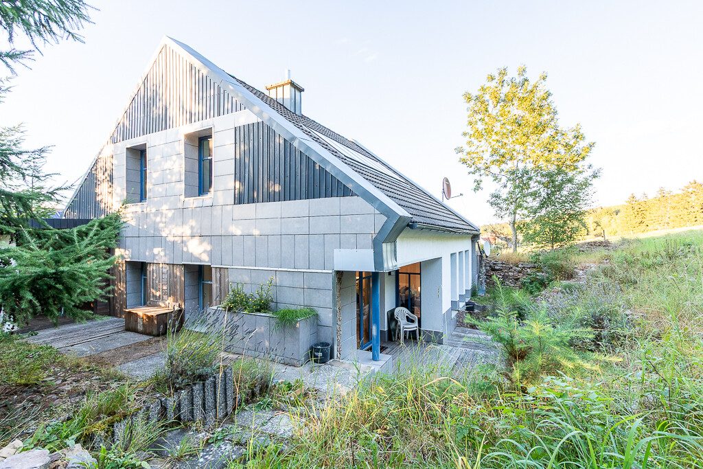 Immobilienangebot - Neuhütten - Alle - Energieeffizientes freistehendes Einfamilienhaus mit moderner Technik, Solaranlage & Wohnkomfort