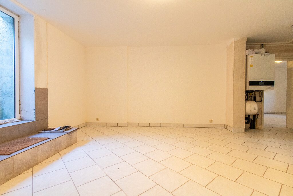 Immobilienangebot - Neuhütten - Alle - Energieeffizientes freistehendes Einfamilienhaus mit moderner Technik, Solaranlage & Wohnkomfort