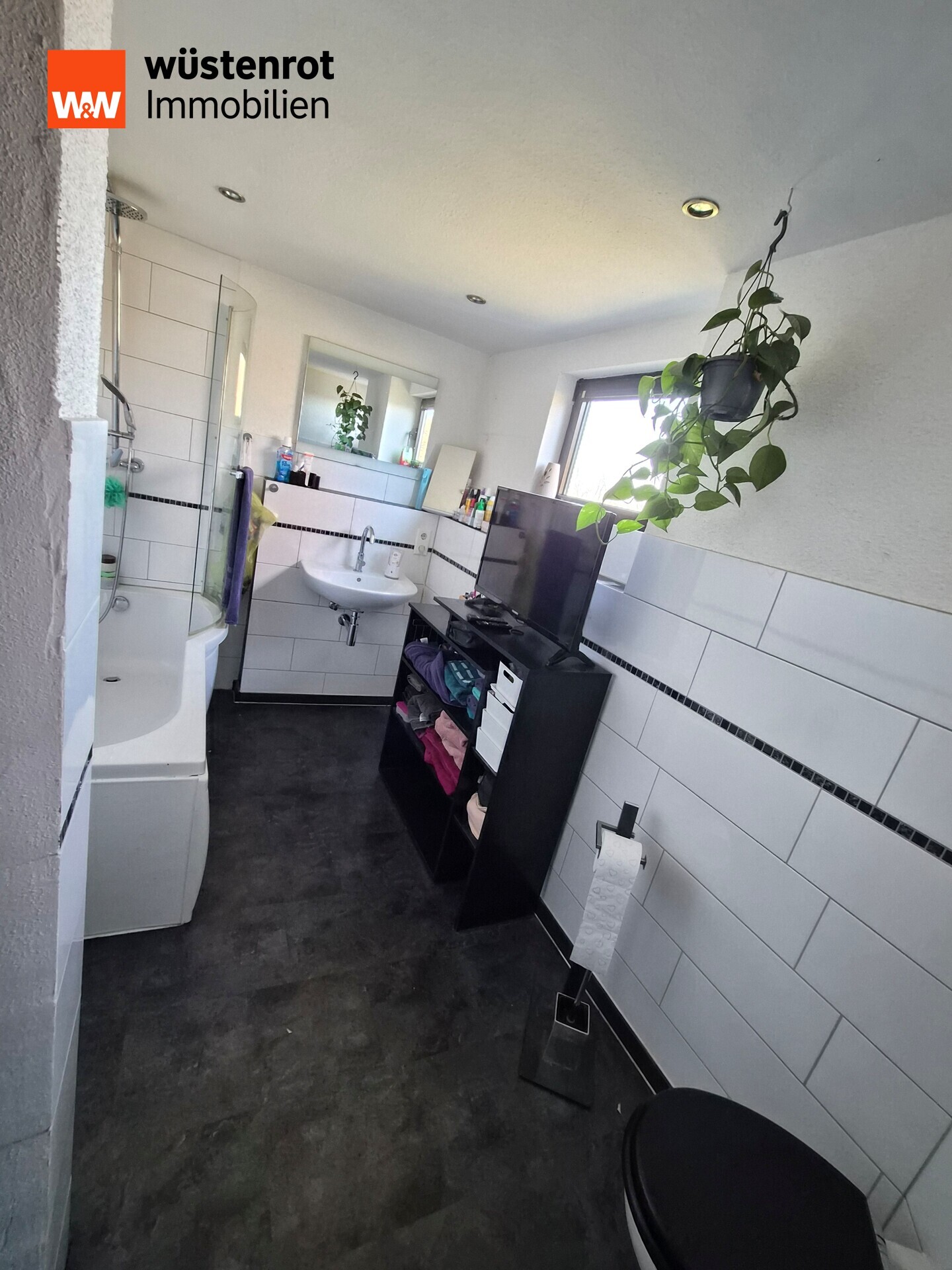 Immobilienangebot - Wuppertal - Alle - xxx DHH in gesuchter Lage von Wuppertal-Katernberg, mit großem Grundstück xxx