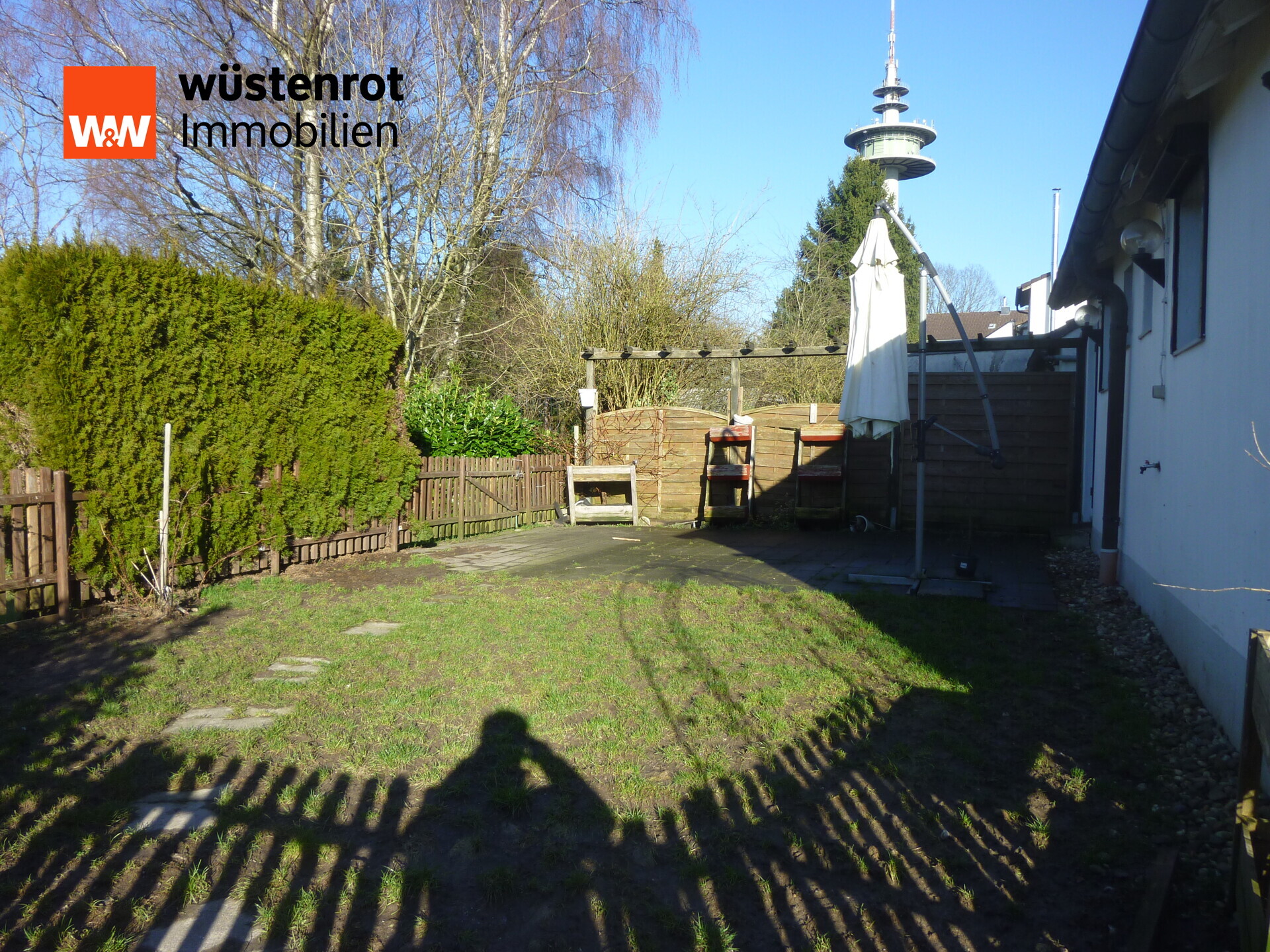 Immobilienangebot - Wuppertal - Alle - xxx DHH in gesuchter Lage von Wuppertal-Katernberg, mit großem Grundstück xxx