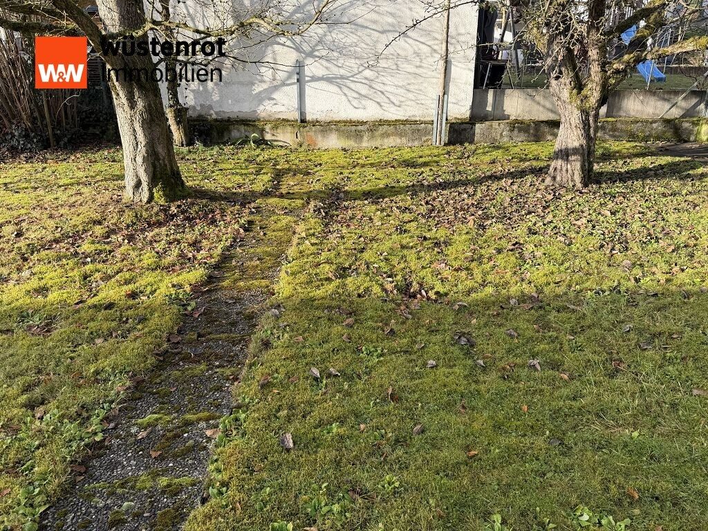 Immobilienangebot - Gaildorf - Alle - Familienfreundliches Wohnhaus mit Einliegerwohnung und Garten
- massiv gebaut, ruhig & zentral-