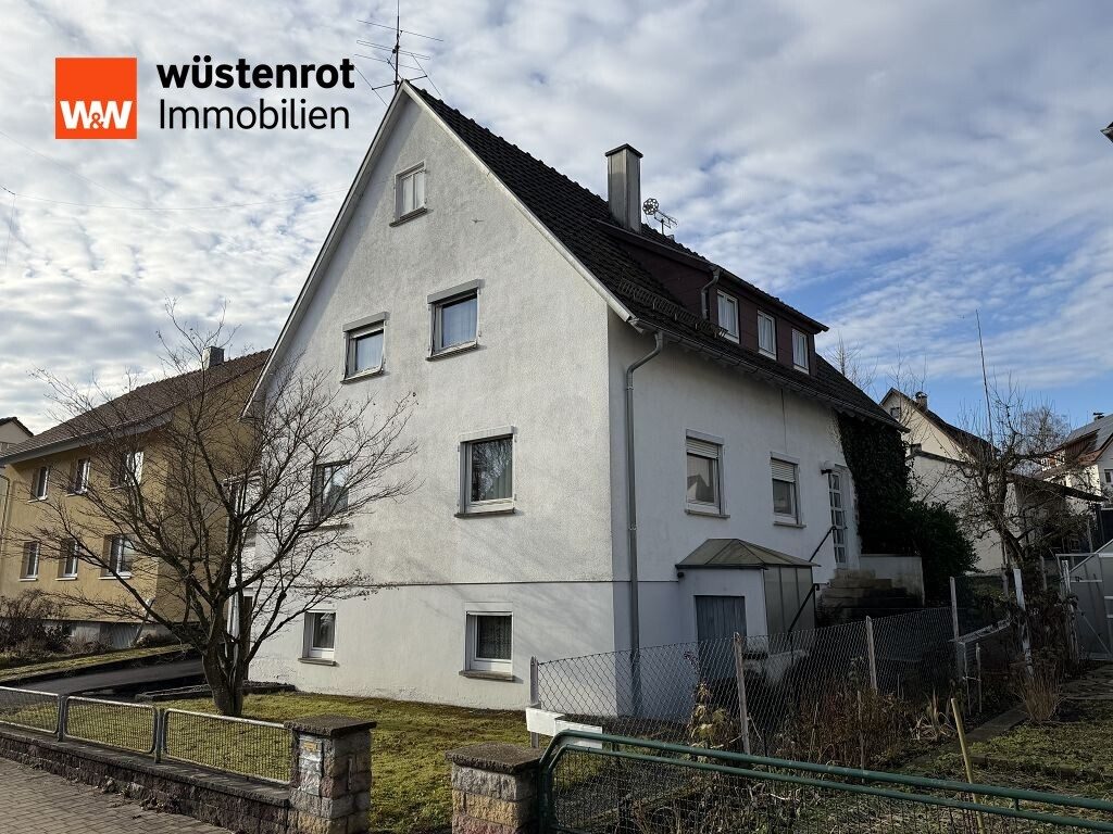Immobilienangebot - Gaildorf - Alle - Familienfreundliches Wohnhaus mit Einliegerwohnung und Garten
- massiv gebaut, ruhig & zentral-