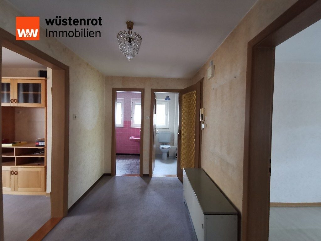 Immobilienangebot - Gaildorf - Alle - Familienfreundliches Wohnhaus mit Einliegerwohnung und Garten
- massiv gebaut, ruhig & zentral-