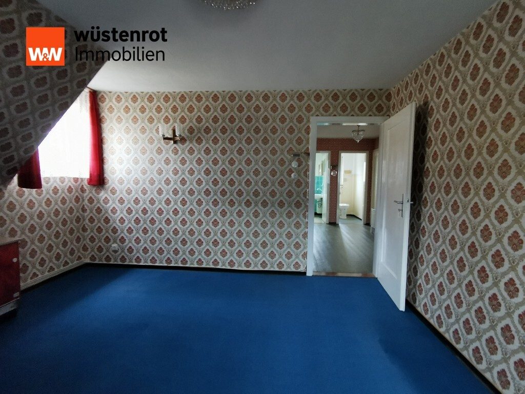 Immobilienangebot - Gaildorf - Alle - Familienfreundliches Wohnhaus mit Einliegerwohnung und Garten
- massiv gebaut, ruhig & zentral-