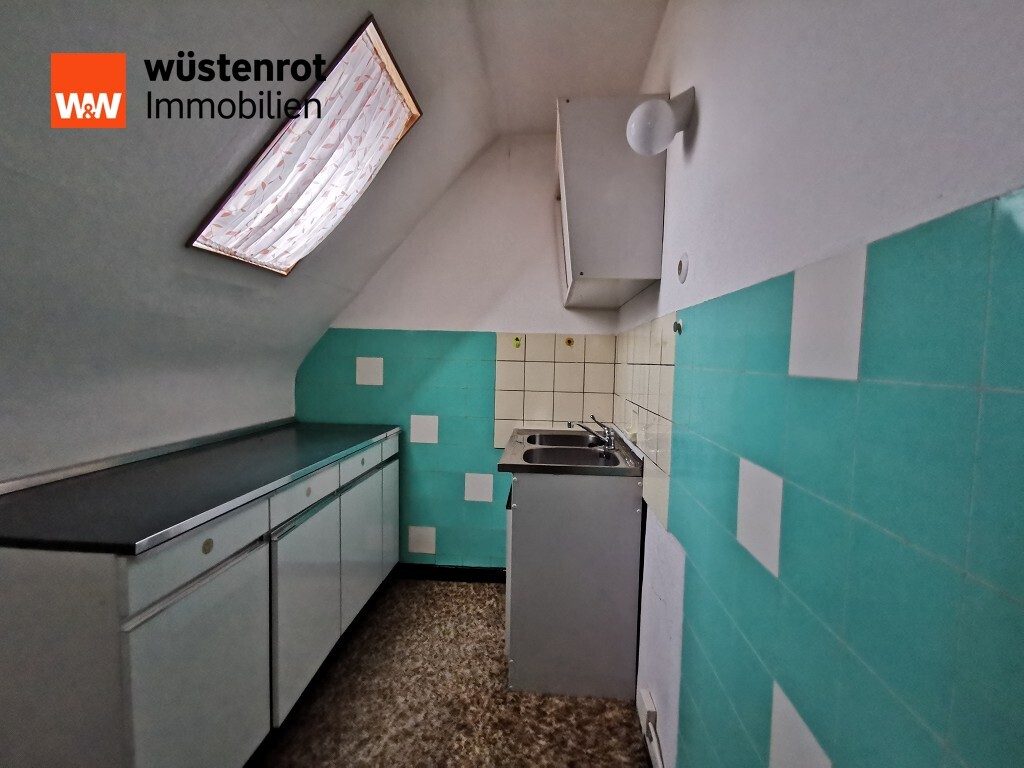 Immobilienangebot - Gaildorf - Alle - Familienfreundliches Wohnhaus mit Einliegerwohnung und Garten
- massiv gebaut, ruhig & zentral-
