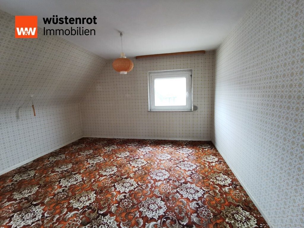 Immobilienangebot - Gaildorf - Alle - Familienfreundliches Wohnhaus mit Einliegerwohnung und Garten
- massiv gebaut, ruhig & zentral-